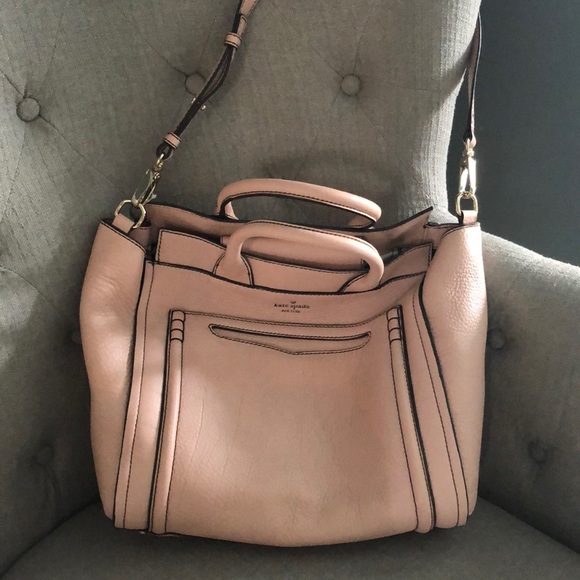 kate spade Handbags - Kate Spade pink/blush champa purse